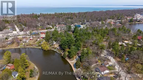 60 Sunnidale River Road Wasaga Beach ON L9Z 2S4
