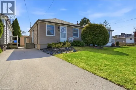 752 Ninth Avenue Hamilton ON L8T 2A6