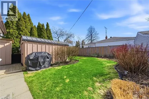 752 Ninth Avenue Hamilton ON L8T 2A6