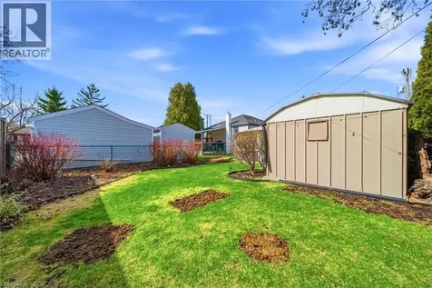 752 Ninth Avenue Hamilton ON L8T 2A6
