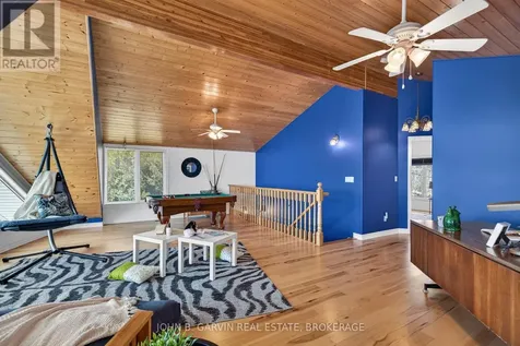 137 Thousand Islands Parkway Gananoque ON K6H 5R7