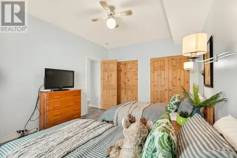 137 Thousand Islands Parkway Gananoque ON K6H 5R7