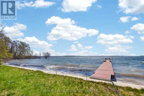 137 Thousand Islands Parkway Gananoque ON K6H 5R7