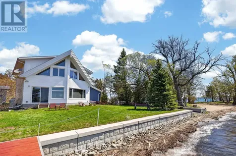 137 Thousand Islands Parkway Gananoque ON K6H 5R7