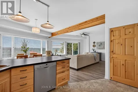 137 Thousand Islands Parkway Gananoque ON K6H 5R7