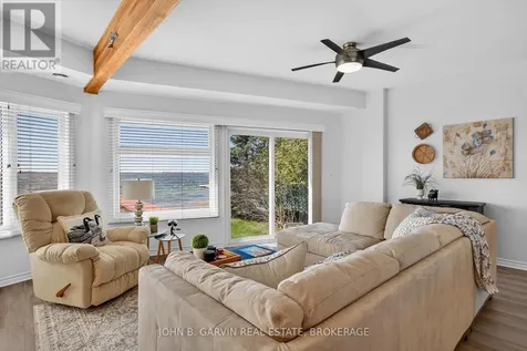 137 Thousand Islands Parkway Gananoque ON K6H 5R7