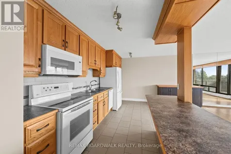 1190 Richmond Road Ottawa ON K2B 8J3