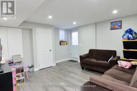 42 Brookwater Crescent Caledon ON L7C 4A4
