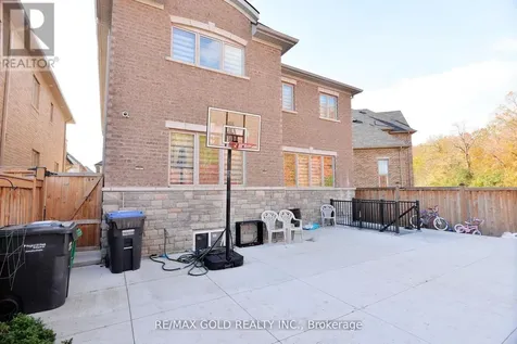 42 Brookwater Crescent Caledon ON L7C 4A4