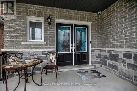 25 Summer Lane Selwyn ON K9L 0G4