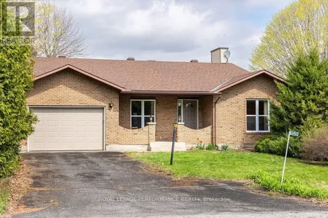 5529 Woodeden Drive Ottawa ON K4M 1B4