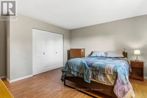 5529 Woodeden Drive Ottawa ON K4M 1B4