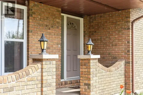 5529 Woodeden Drive Ottawa ON K4M 1B4