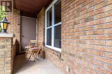 5529 Woodeden Drive Ottawa ON K4M 1B4