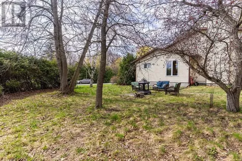 5529 Woodeden Drive Ottawa ON K4M 1B4