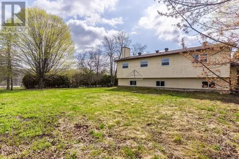 5529 Woodeden Drive Ottawa ON K4M 1B4