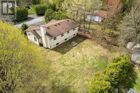 5529 Woodeden Drive Ottawa ON K4M 1B4