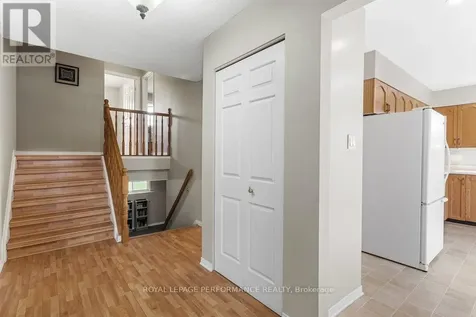 5529 Woodeden Drive Ottawa ON K4M 1B4