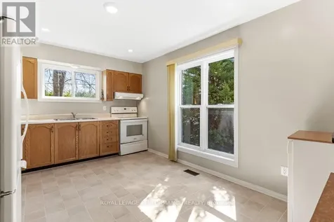 5529 Woodeden Drive Ottawa ON K4M 1B4