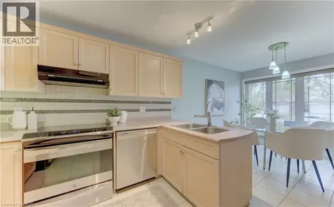 487 Brentcliffe Drive Waterloo ON N2T 2R8