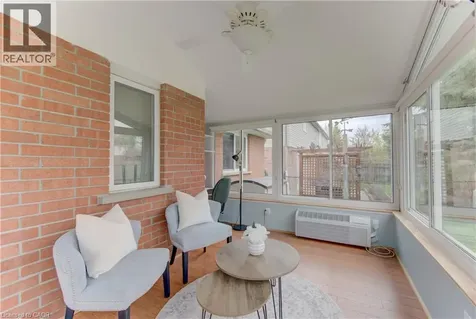 487 Brentcliffe Drive Waterloo ON N2T 2R8