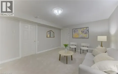487 Brentcliffe Drive Waterloo ON N2T 2R8