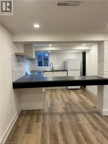 35 Barnesdale Avenue North Hamilton ON L8L 6R7