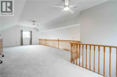 195 Silverbirch Boulevard Glanbrook ON L0R 1W0
