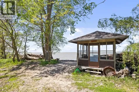 16660 Couture Beach Lakeshore ON N0P 2L0