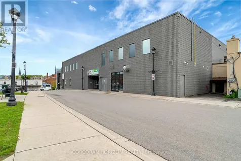89 Main Street Cambridge ON N1R 1W1