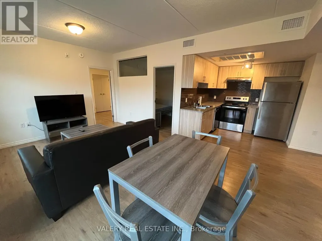 275 Larch Street Waterloo ON N2L 3R2