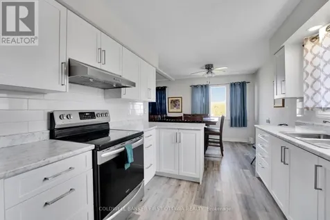 876 Balsam Drive Ottawa ON K1E 1B5