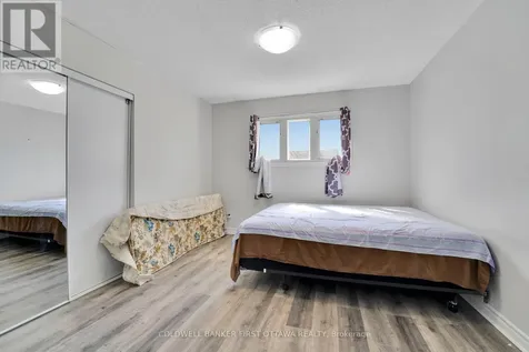 876 Balsam Drive Ottawa ON K1E 1B5