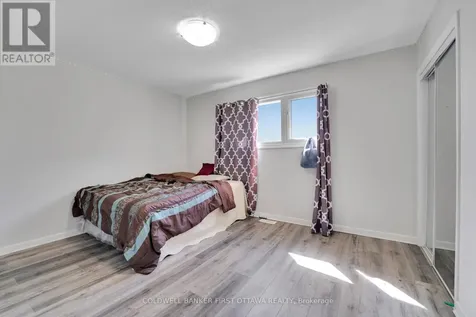 876 Balsam Drive Ottawa ON K1E 1B5