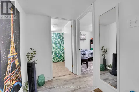 876 Balsam Drive Ottawa ON K1E 1B5