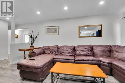876 Balsam Drive Ottawa ON K1E 1B5