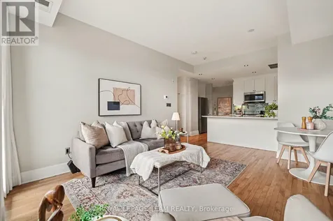 330 Loretta Avenue South Ottawa ON K1S 4E8