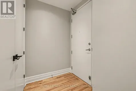 330 Loretta Avenue South Ottawa ON K1S 4E8