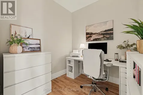 330 Loretta Avenue South Ottawa ON K1S 4E8