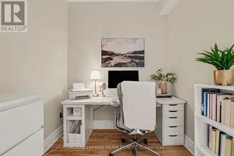 330 Loretta Avenue South Ottawa ON K1S 4E8