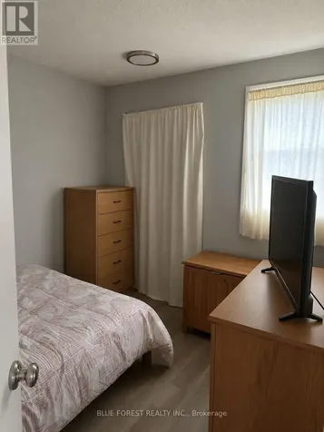 23 Barnes Street St. Thomas ON N5R 2V4
