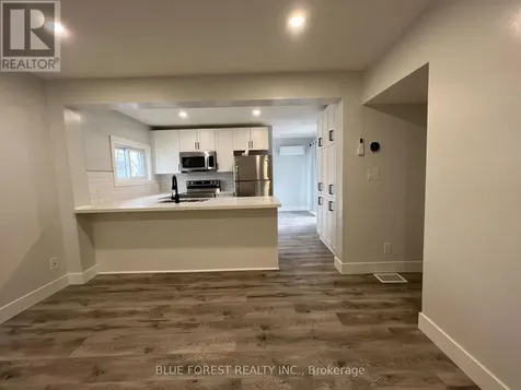 23 Barnes Street St. Thomas ON N5R 2V4