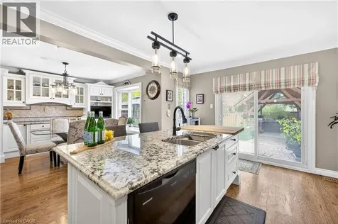 3086 Swansea Drive Oakville ON L6L 6H6