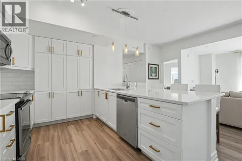 39 Sister Varga Terrace Hamilton ON L9B 0J7