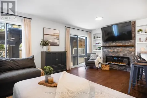 21 Pear Tree Avenue St. Thomas ON N5R 0B5