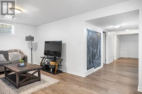21 Pear Tree Avenue St. Thomas ON N5R 0B5