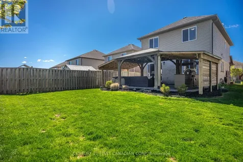 21 Pear Tree Avenue St. Thomas ON N5R 0B5