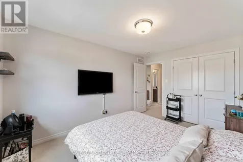 4009 Kelly Farm Drive Ottawa ON K1T 0R6