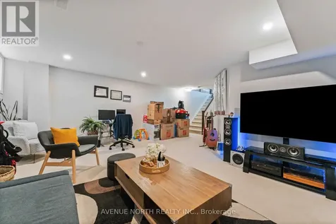 4009 Kelly Farm Drive Ottawa ON K1T 0R6