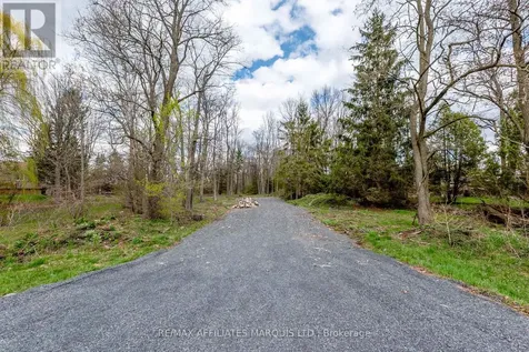 6537 Tree Haven Road South Glengarry ON K0C 2E0